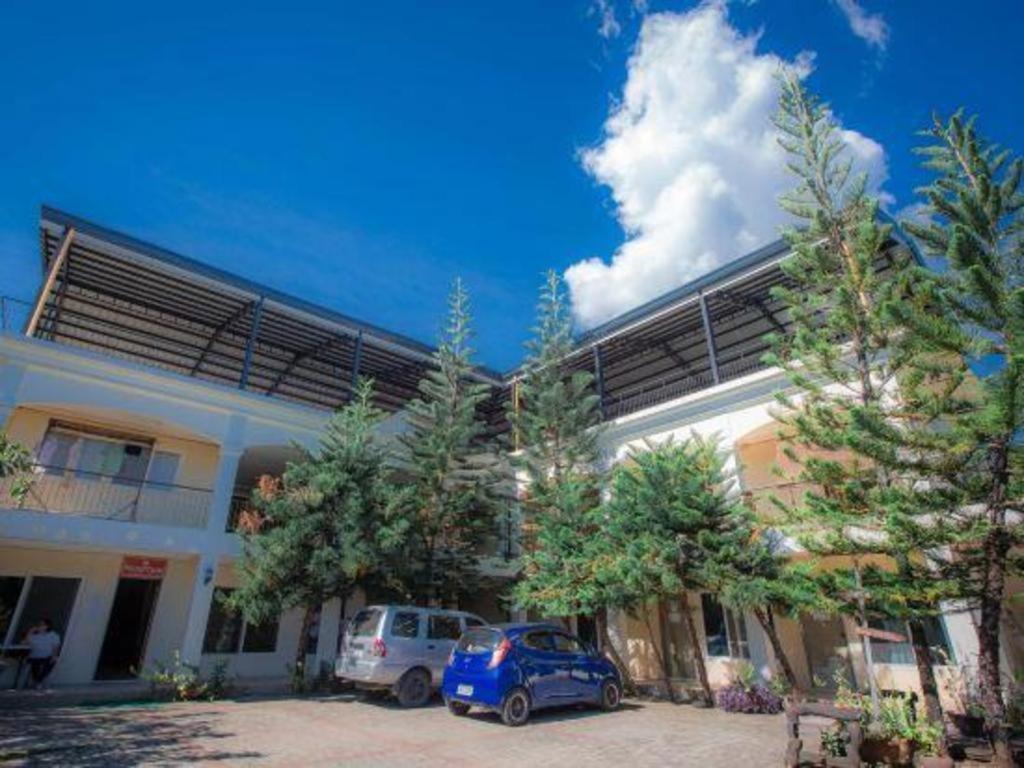 Oyo 162 The West Inn Davao Stadt Exterior foto